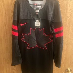 Nike Canada hockey jersey